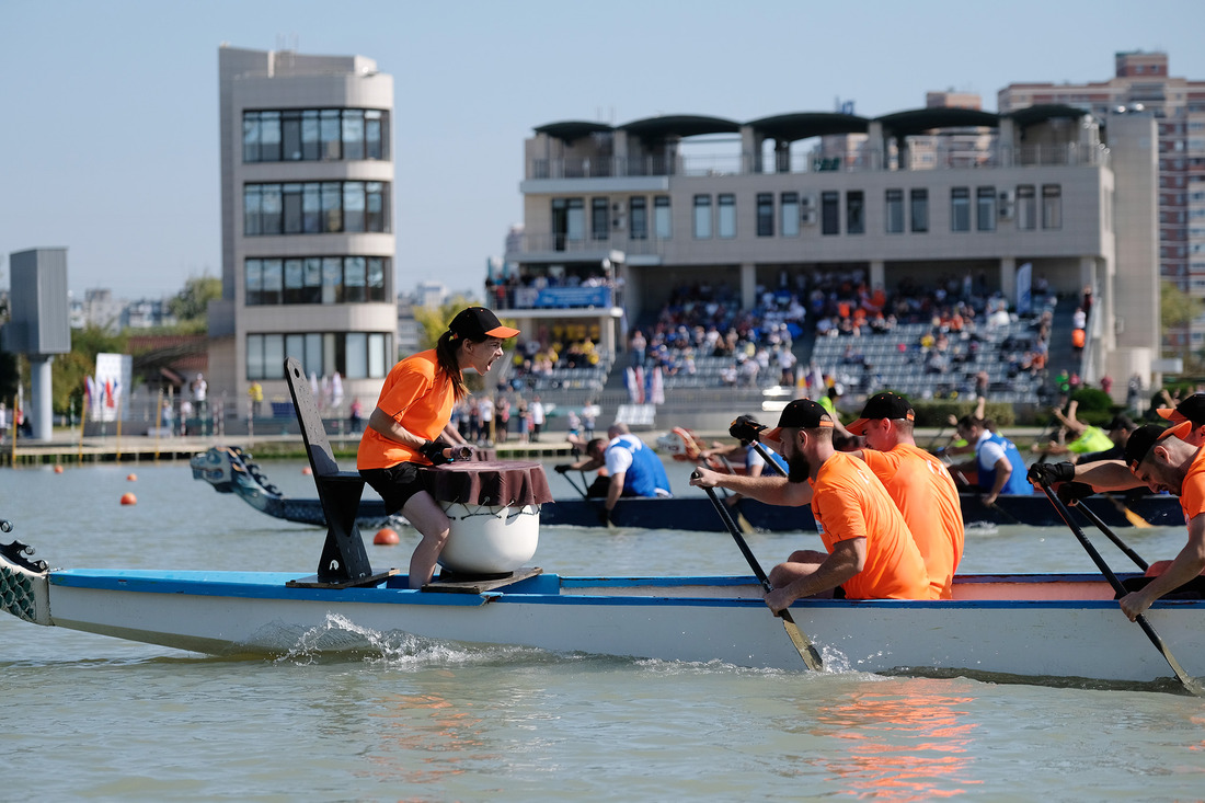 Открытые командные соревнования по гребле на лодках «Дракон»