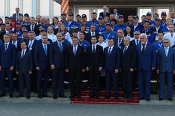 Почетные гости церемонии открытия Фестиваля труда ПАО «Газпром»
