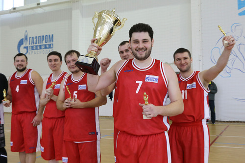 Команда города Краснодара с кубком победителей