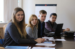 Уже через месяц, 25-26 апреля, в станице Каневской пройдет обучение по второму модулю "Школы", на котором молодым специалистам покажут производственные объекты Каневского и Вуктыльского газопромысловых управлений